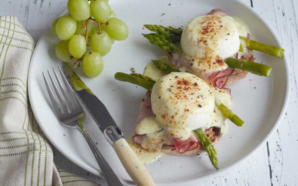 Brunch tasting menu for a 40-guest bridal shower